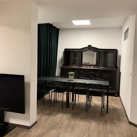 Central Private Rooms In Popular Neighborhood! Colónia Exterior foto