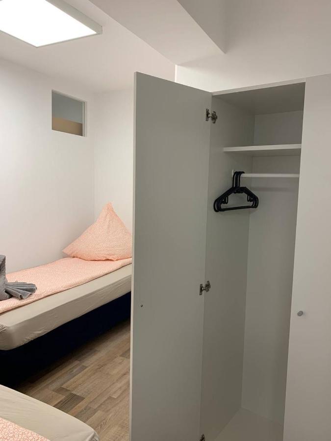 Central Private Rooms In Popular Neighborhood! Colónia Exterior foto