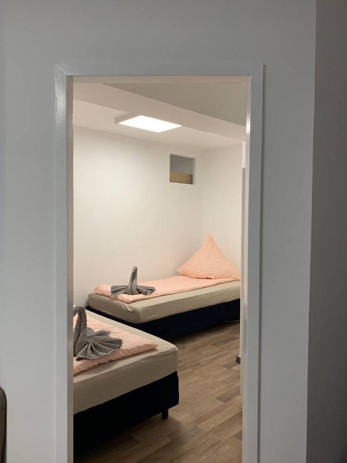 Central Private Rooms In Popular Neighborhood! Colónia Exterior foto